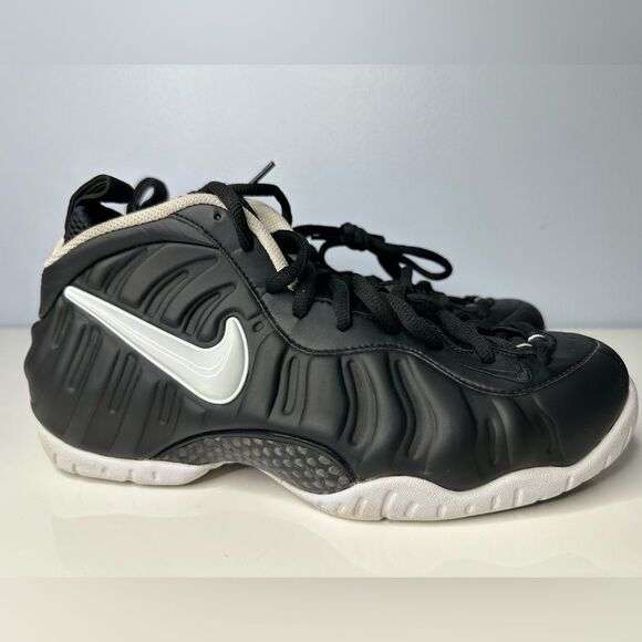 Nike Air Foamposite Pro Dr.Doom 2016 Men’s size 11 OG Retro Black White - Picture 1 of 9